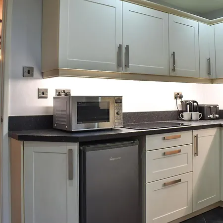 Pine Hill * Guisborough