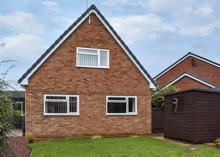 Pine Hill * Guisborough